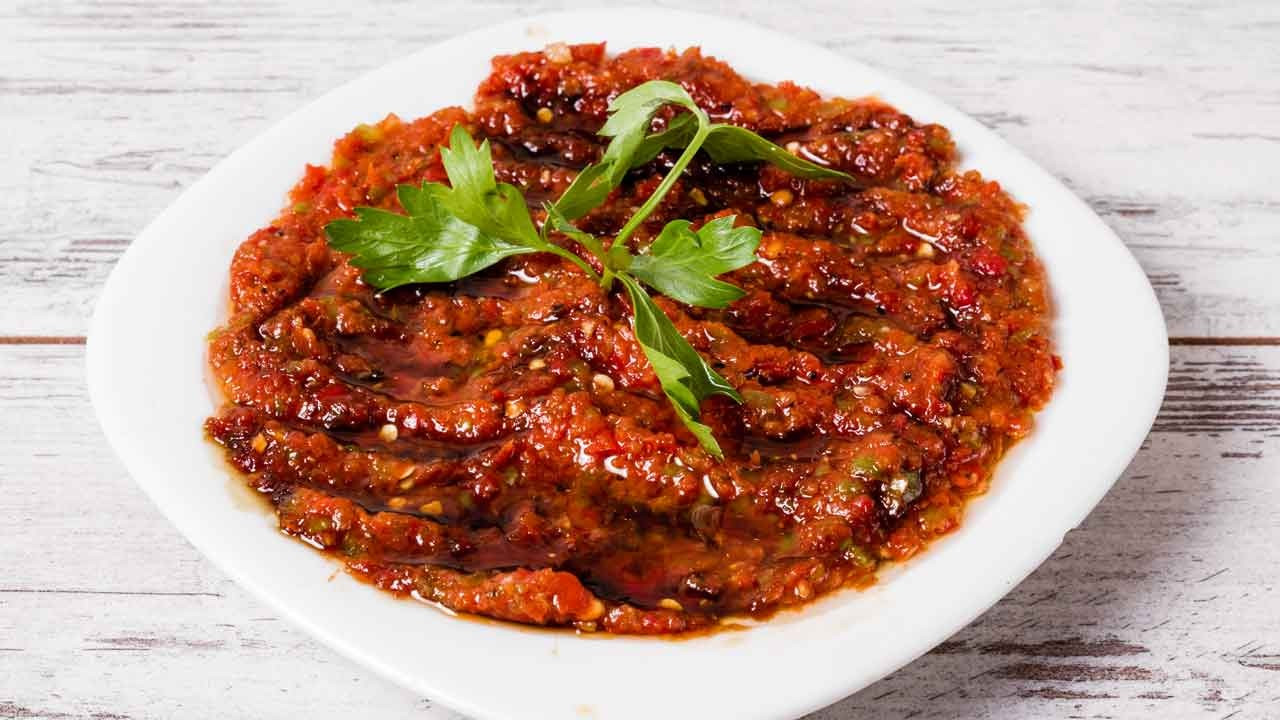 ACILI EZME (Hot Ezme)