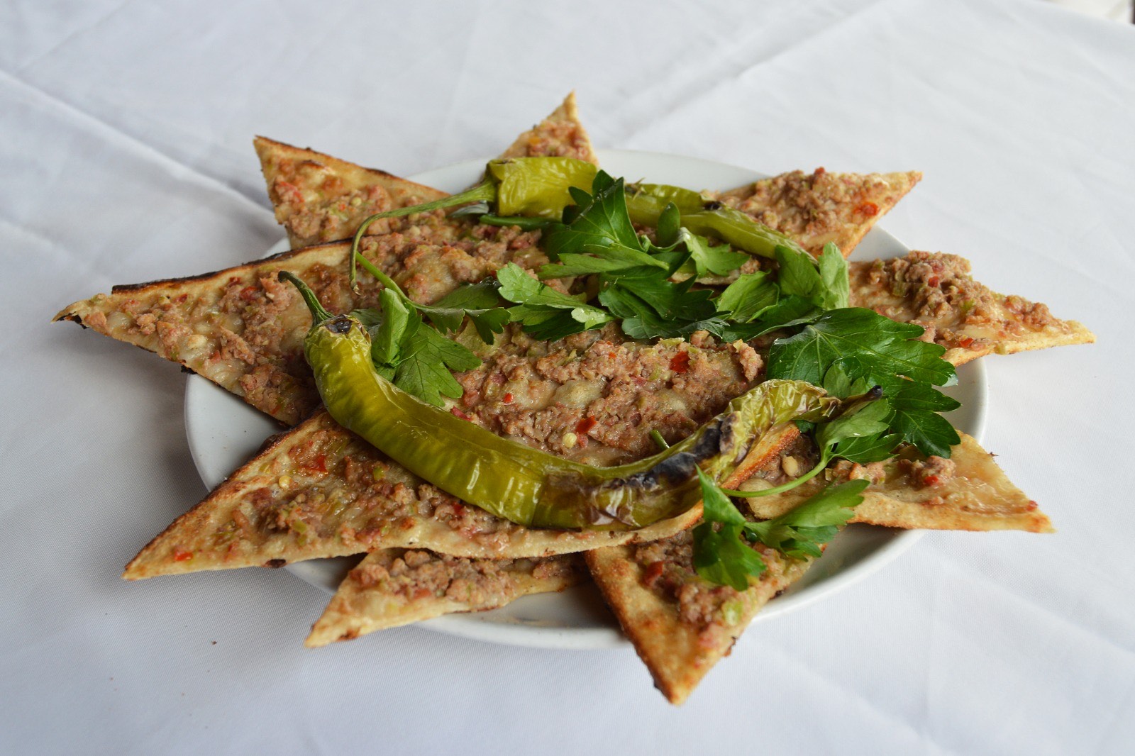 DANA KUŞBAŞILI (Diced Beef)